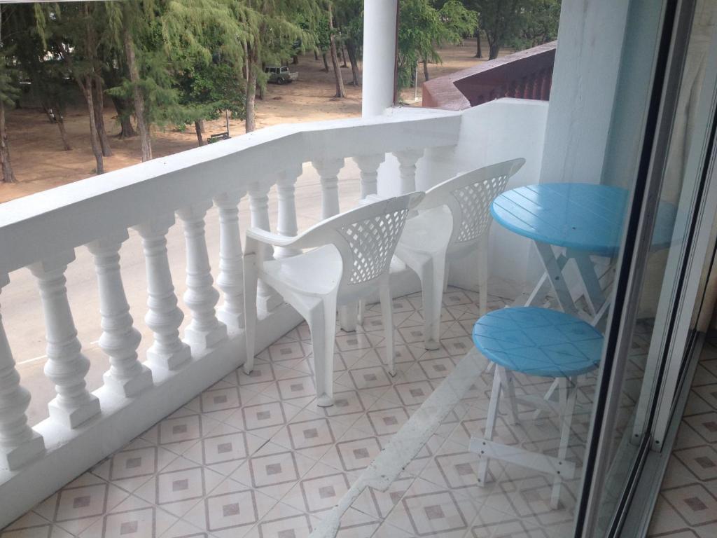 Cha-Am Seaside Hotel Cameră foto